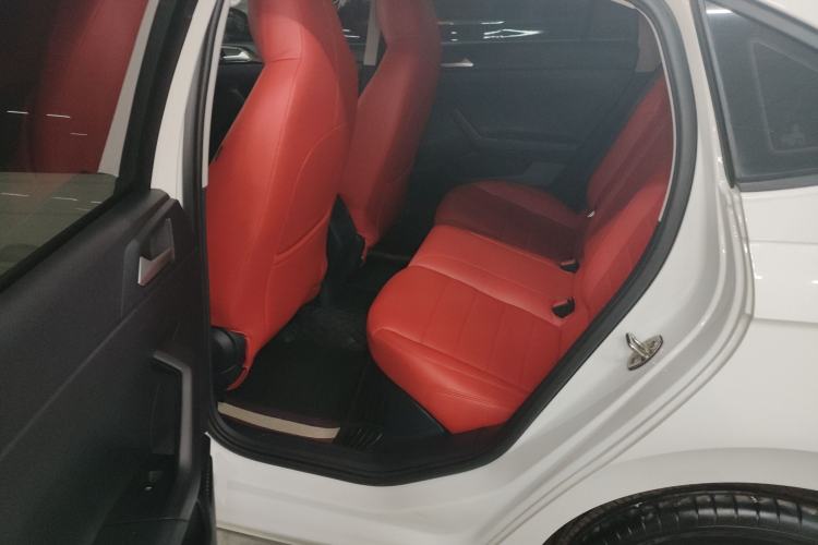 Used Volkswagen Lavida 2023 New Sharp 1.5L Manual New Comfort Edition Left Rear Seat