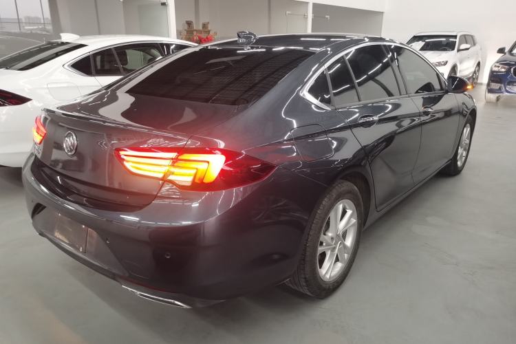 Used Buick Regal 2020 552T Elite Edition Rear Right 45 Deg