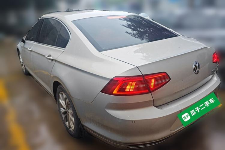 Used Volkswagen Magotan 2017 330TSI DSG Luxury Model
