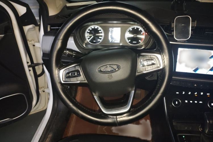 Used Chery Arrizo 5 2019 1.5L CVT New Freedom Edition China VI Standard Steering Wheel