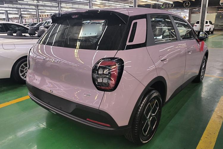 Used AION UT 2025 330 Starlight Edition
