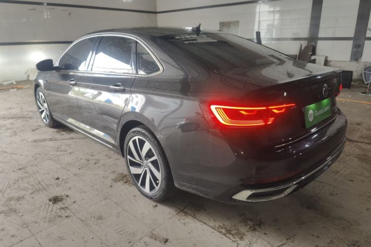 Used Volkswagen Sagitar 2023 300TSI DSG Excellence Edition
