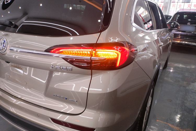 Used Buick Envision 2022 Encore Plus 652T Five-Seat All-Wheel-Drive Luxury Model