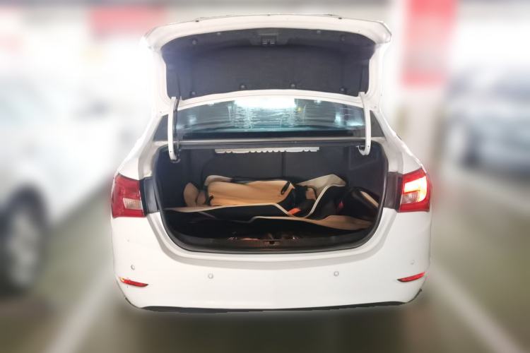 Used Buick GT 2016 15N Automatic Luxury Edition Trunk