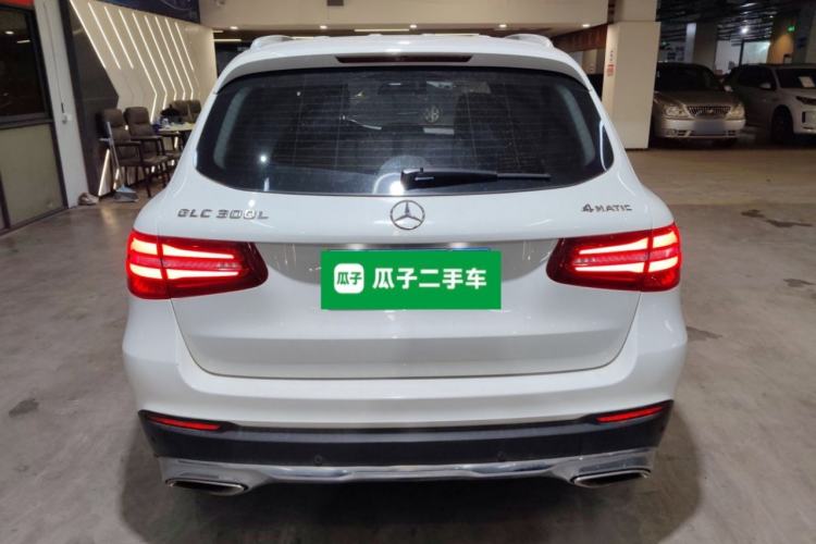 Used Mercedes-Benz GLC 2016 GLC 300 4MATIC Dynamic Model
