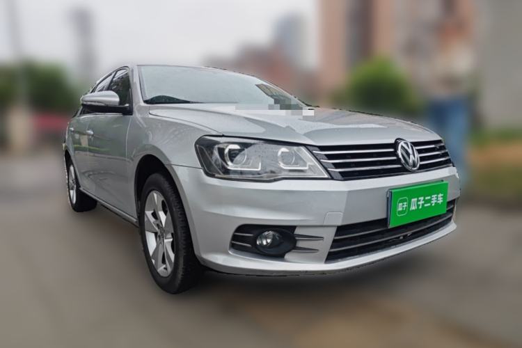 Used Volkswagen Bora 2015 Value Edition 1.6L Manual Fashionable Style
