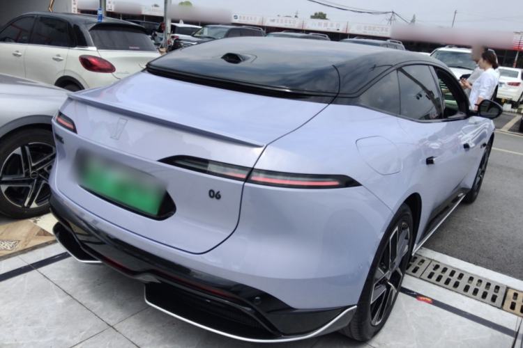 Used Avatr 06 2025 Max Extended-Range Edition Rear Right 45 Deg