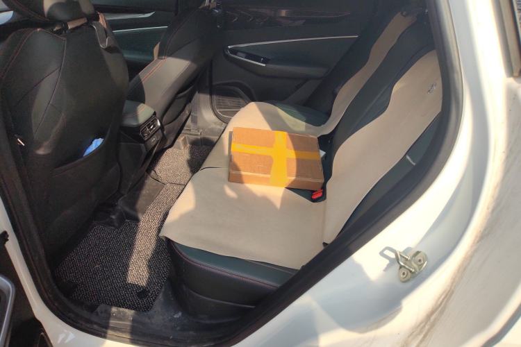 Used Geely Auto Emgrand X7 Sport 2024 1.5TD Smart Connect+ Left Rear Seat