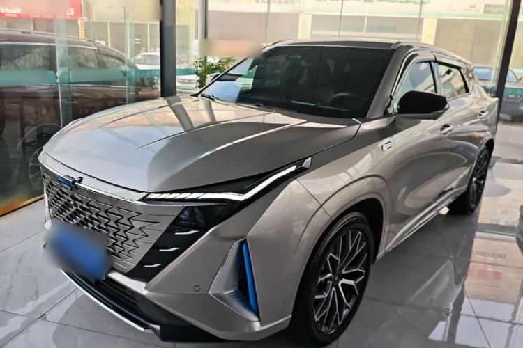 Used Oshan Z6 New Energy 2023 ZhiDian iDD 150KM Flagship PLUS Smart Parking Edition