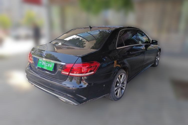 Used Mercedes-Benz E-Class 2015 E 260 L Sport & Fashion Model