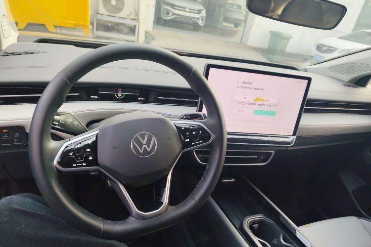 Used Volkswagen ID.7 VIZZION 2024 AIR model
