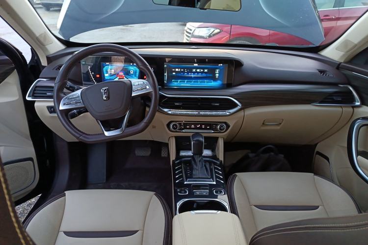 Used Bestune T77 2019 230 TID Automatic Luxury Version China VI Emission Standard