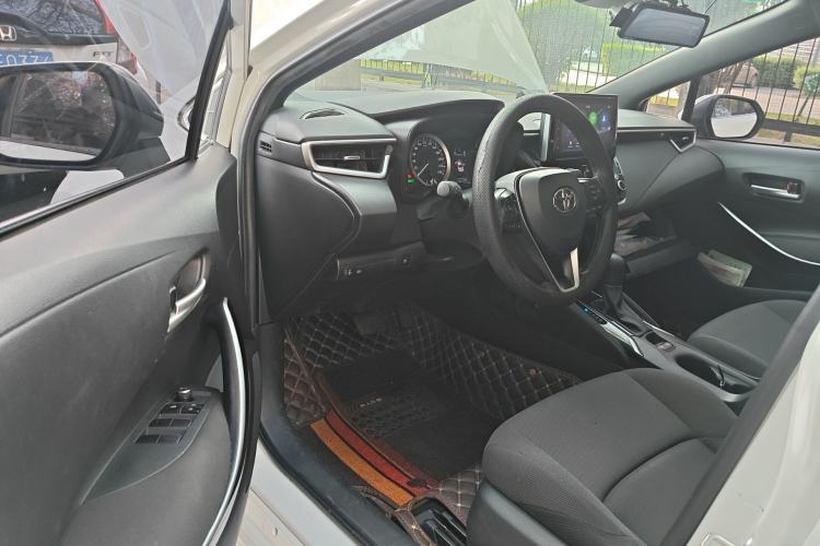 Used Toyota Levin 2019 Dual-Engine 1.8H E-CVT Luxury Edition China VI Standard
