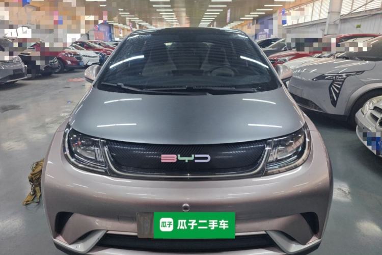 Used BYD Dolphin 2021 405 km Fashion Edition Front