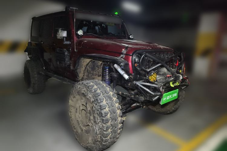 Used Jeep Wrangler 2013 3.6L Sahara Four-Door Edition
