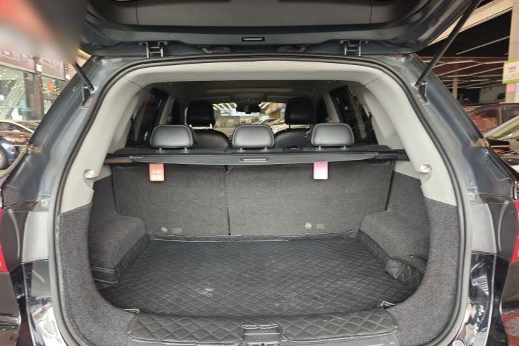 Used Roewe RX5 2018 20T Two-Wheel Drive Automatic Internet Smart Edition
