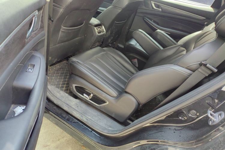 Used Dongfeng Fengon 580 2022 1.5T Automatic Enjoyment Model Left Rear Seat