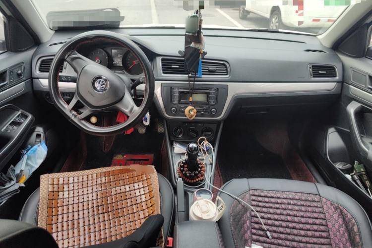 Used Volkswagen Lavida 2017 1.6L Manual Fashion Edition
