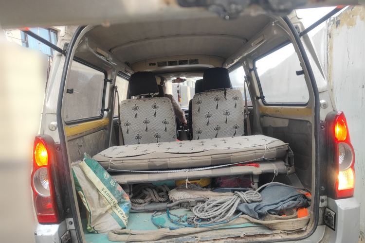 Used Wuling Rongguang 2011 1.2L Base Version Trunk