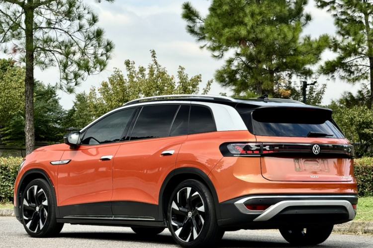 Used Volkswagen ID.6 CROZZ 2021 First Edition