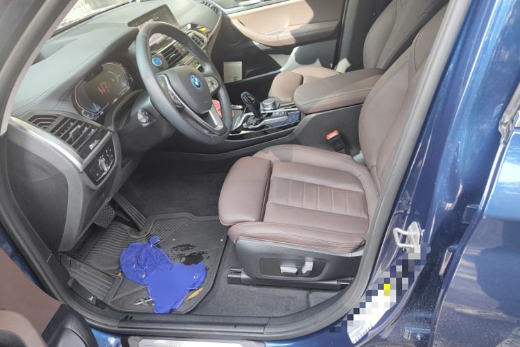 Used BMW iX3 2021 Leading Model
