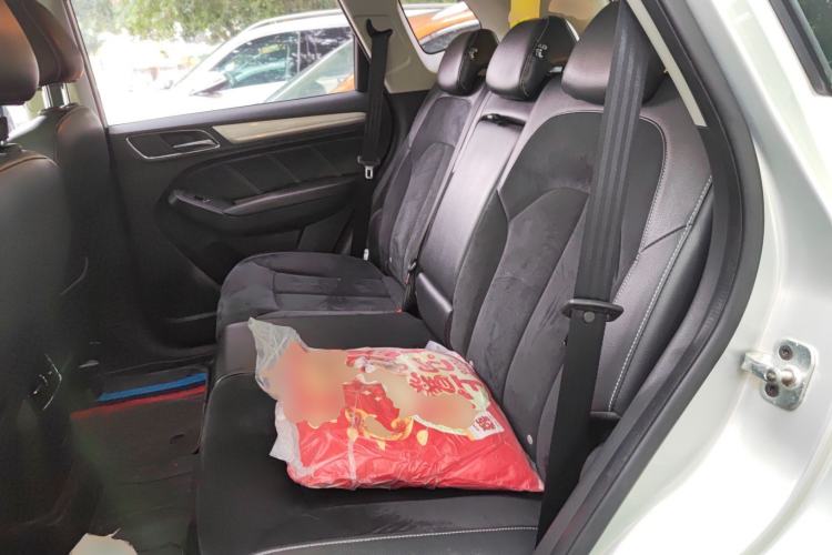 Used Roewe RX5 New Energy 2017 eRX5 50T Hybrid Connected Prestige Flagship Edition
