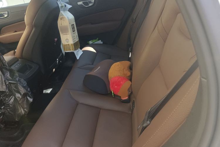 Used Volvo XC60 2022 B5 4x4 Smart Luxury Edition
