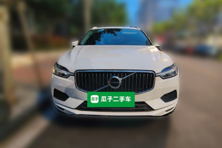 Used Volvo XC60 2019 T5 4x4 Smart Edition China V Standard
