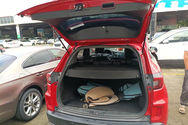 Used Honda XR-V 2015 1.8L VTi CVT Luxury Edition Trunk