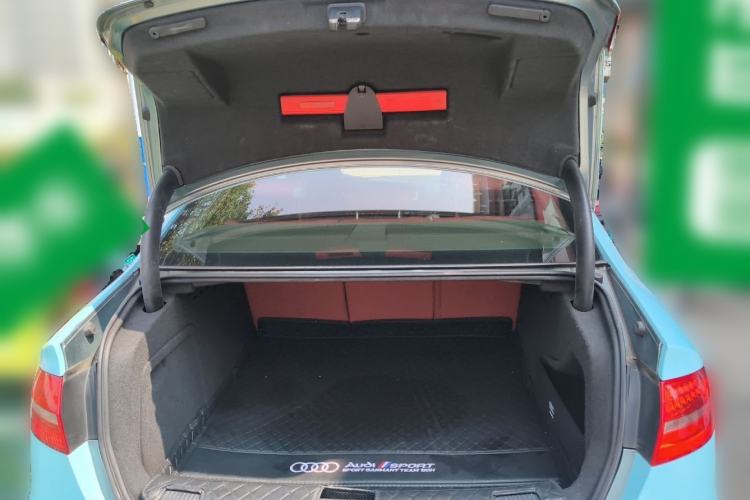 Used Audi A4L 2013 35 TFSI Automatic Standard Model Trunk