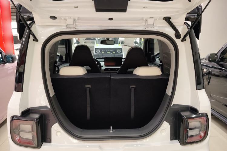 Used Geely Galaxy Panda 2024 200km Panda Kart Trunk