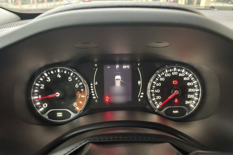 Used Jeep Renegade 2016 1.4T Automatic Jingneng Edition Instrument Cluster