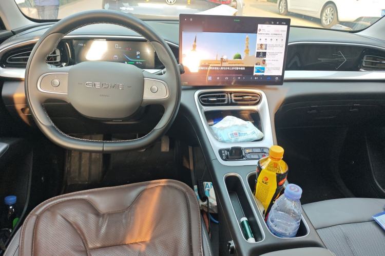 Used Geely Galaxy Geome 2025 310km Dream Edition Center Console