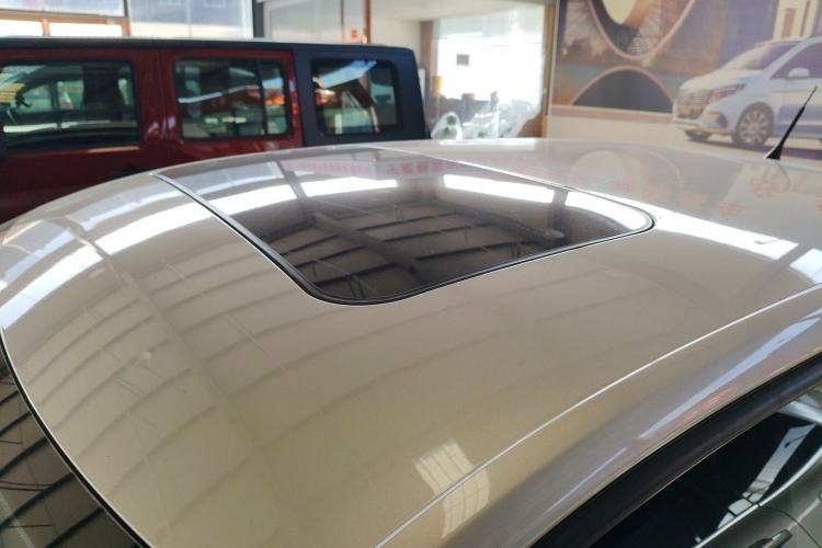 Used Skoda Rapid 2015 1.6L Automatic Smart Selection Model
