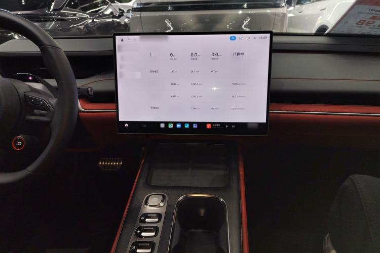 Used Xiaomi Auto SU7 2024 Four-Wheel Drive Ultra-Long Range Advanced Intelligent Driving Max Edition
