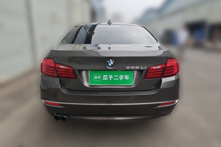 Used BMW 5 Series 2014 525Li Luxury Design Package
