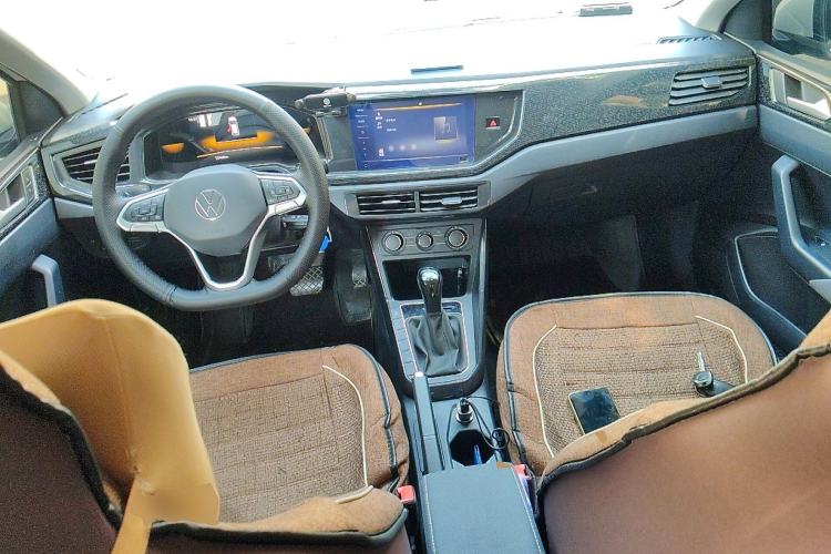 Used Volkswagen Lavida 2023 New Rui 1.5L Automatic New Yi Edition Center Console