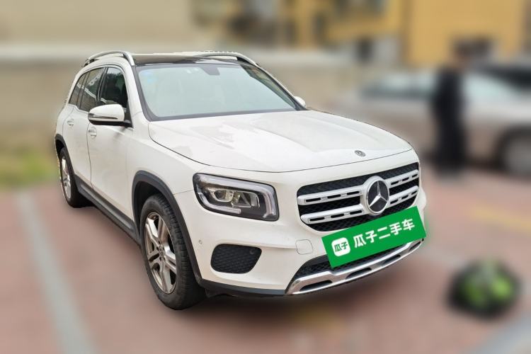 Used Mercedes-Benz GLB 2020 GLB 200 Dynamic Edition Front Right 45 Deg