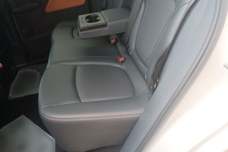 Used Bestune NAT 2023 PRO Comfortable Travel Battery-Swap Version 401km Left Rear Seat