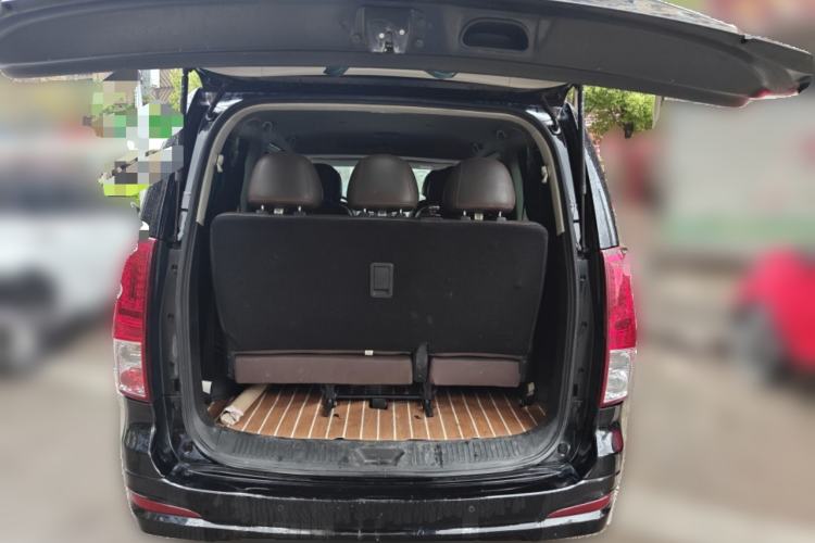 Used FORTHING Lingzhi PLUS 2021 2.0L Manual Luxury 9-Seater Trunk