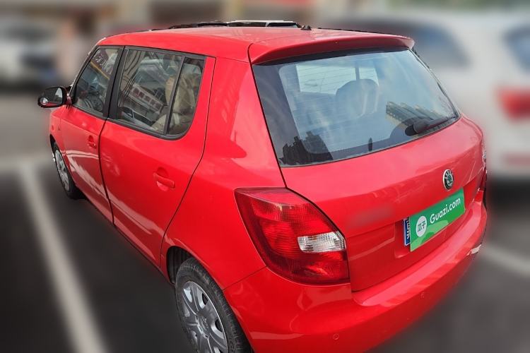 Used Skoda Fabia 2011 1.4L Manual Crystal Edition Rear Left 45 Deg