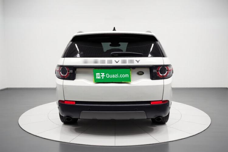 Used Land Rover Discovery Sport 2019 240 PS SE Version China V Standard Exterior 4