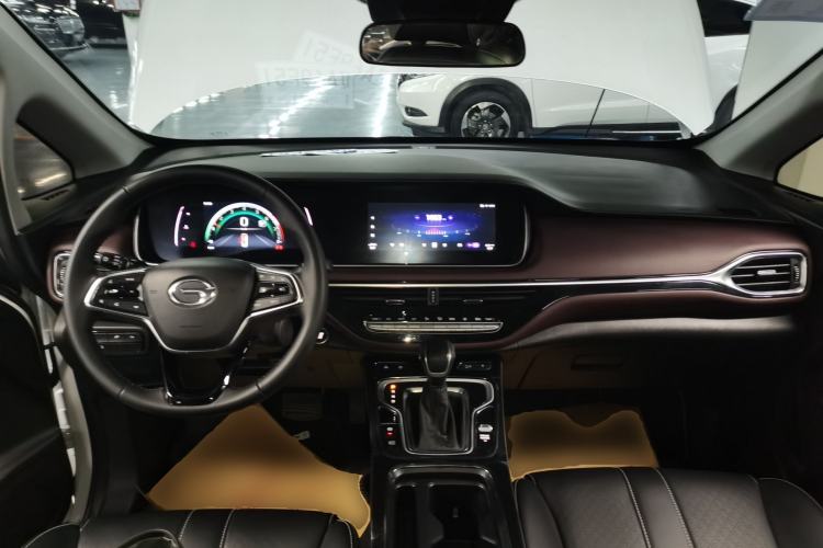 Used GAC Trumpchi M6 2021 PRO 270T DCT Luxury Edition Center Console