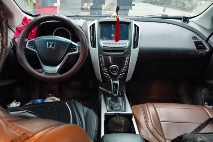 Used Luxgen U6 SUV 2015 1.8T ZhiZun Model