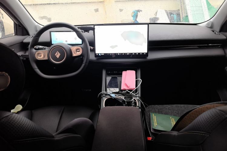 Used Baojun Yunhai 2024 600km Pure Electric Version Center Console