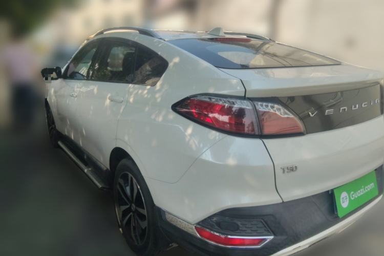 Used Venucia T90 2017 2.0L CVT Smart Edition