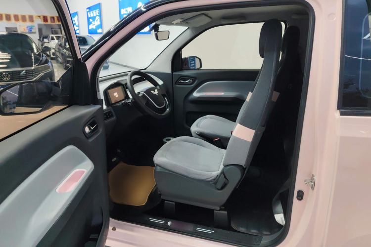 Used Wuling Hongguang MINIEV 2021 Macaron Premium Model – Lithium Iron Phosphate