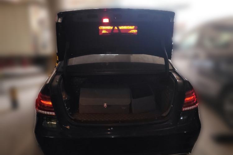 Used Mercedes-Benz E-Class 2015 E 260 L Trunk