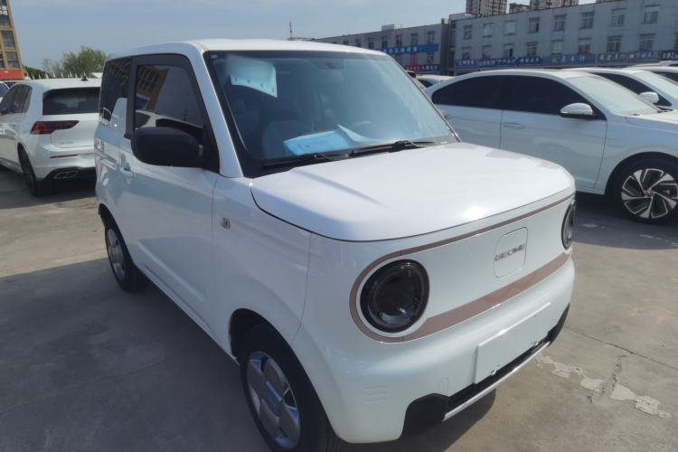 Used Geely Galaxy Panda 2023 Panda Mini 120km Asian Games Edition