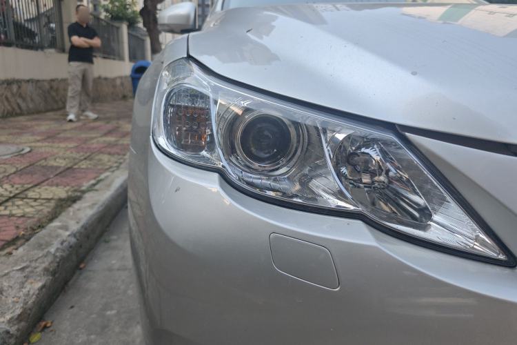Used Toyota Reiz 2010 2.5V Fengdu Elite Edition Right Front Headlight
